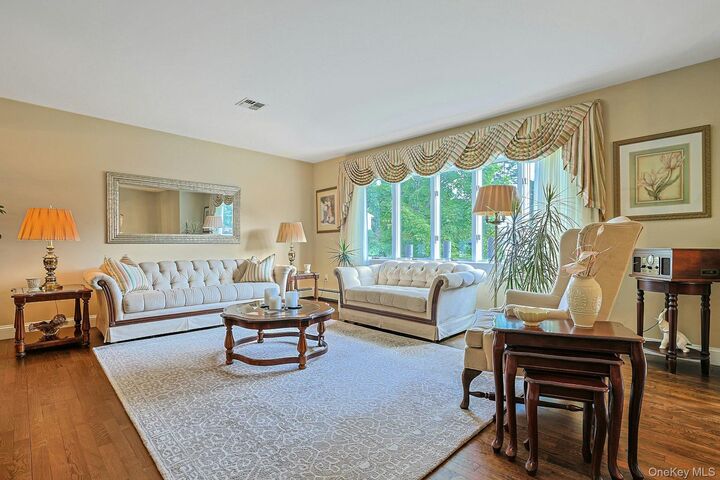Property Photo:  12 Pine Drive  NY 10980 