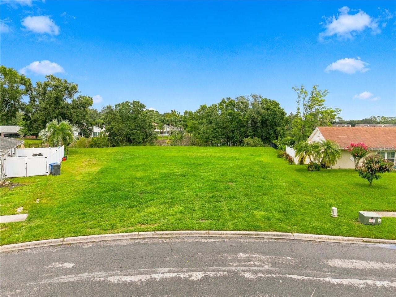 Property Photo: 3209 Pleasant Lake Drive FL 33618
