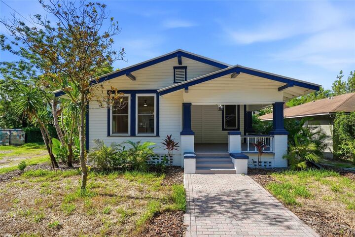 Property Photo:  511 E Frances Avenue  FL 33602 