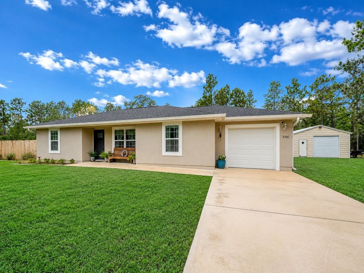 Property Photo:  3306 NW Ridgewood Road  FL 34431 