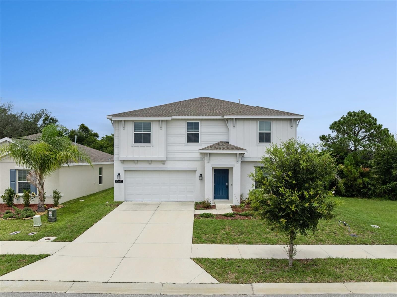 Property Photo:  33622 Sky Blossom Circle  FL 34788 