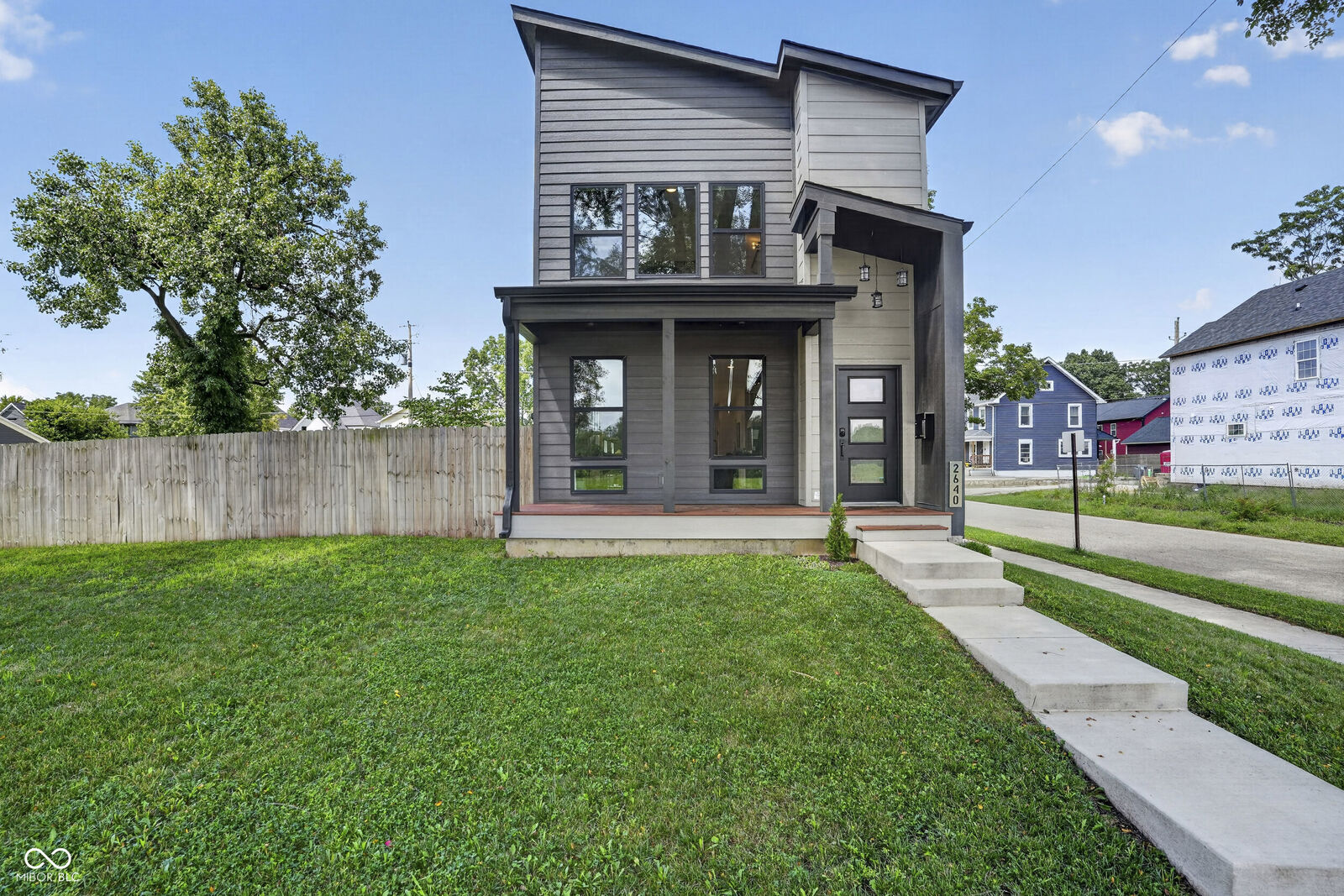 Property Photo:  2640 Winthrop Avenue  IN 46205 