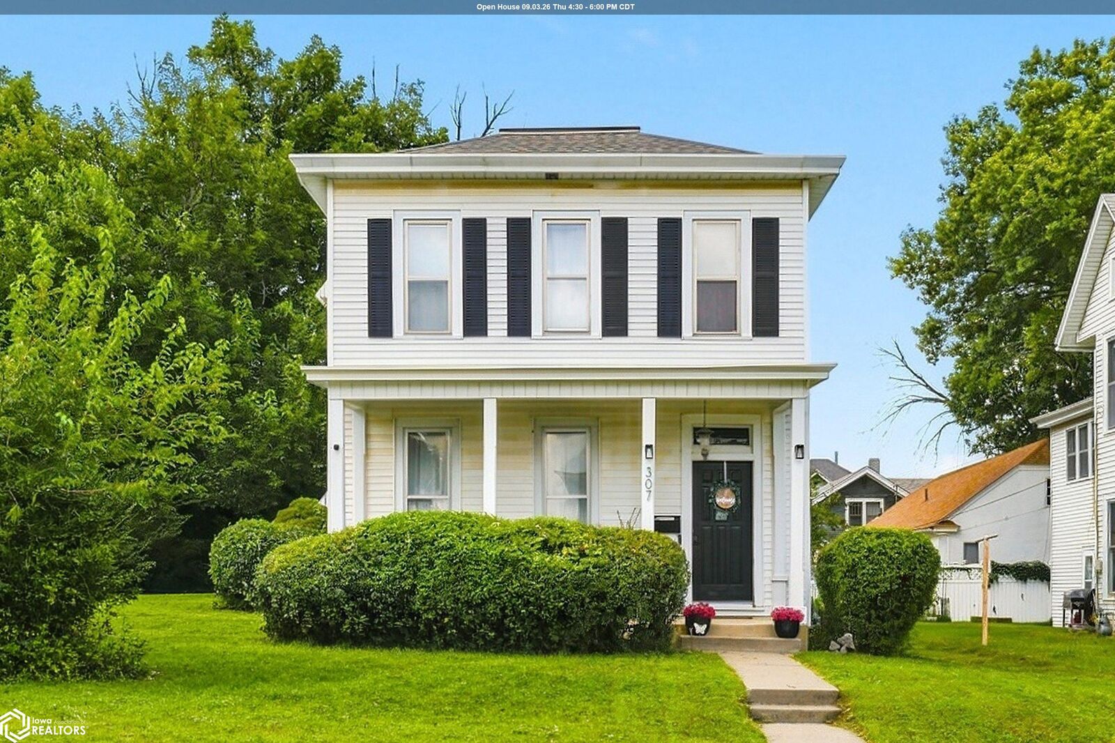 Property Photo:  307 Garfield Avenue S  IA 52601 