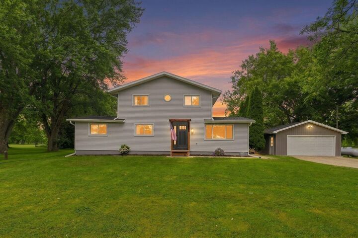 Property Photo:  W7457 Lincoln Rd  WI 54979 