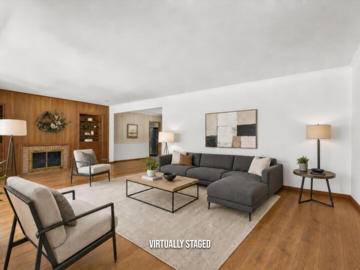 Property Photo: 1127 Lincoln Blvd WI 54220
