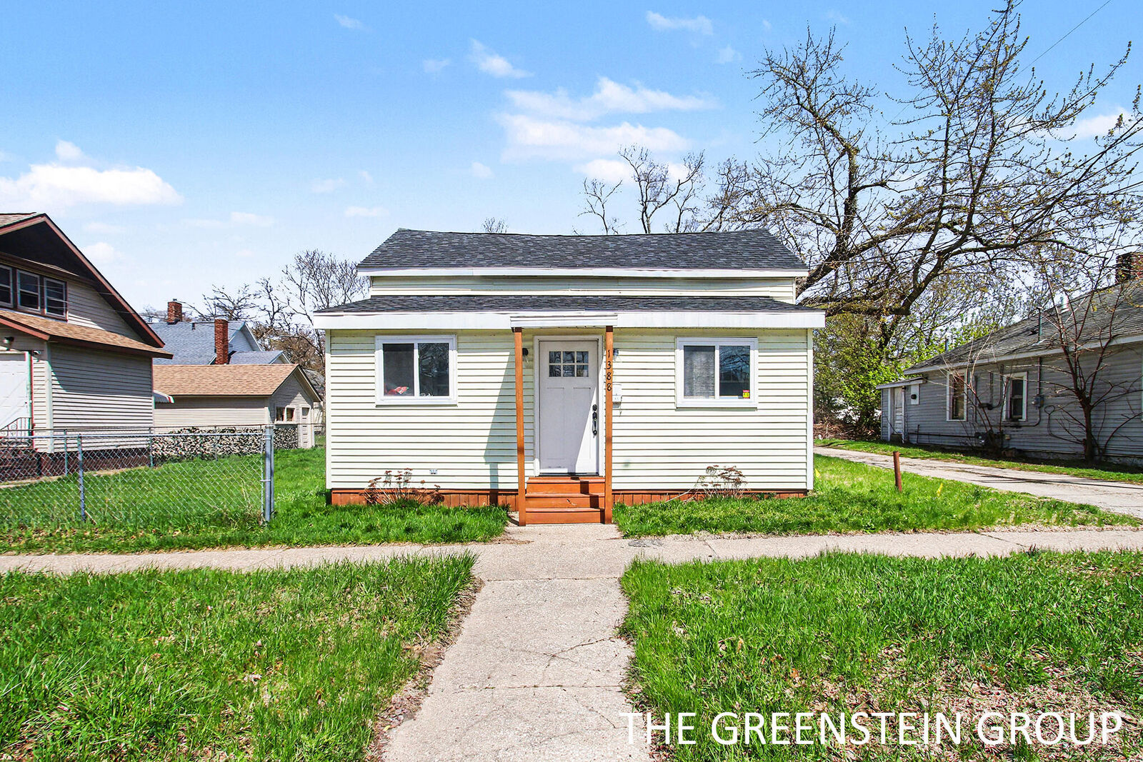 Property Photo: 1388 7th Street MI 49441