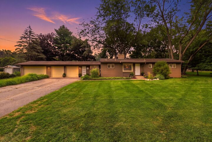 Property Photo: 7284 Grachen Drive SE MI 49546
