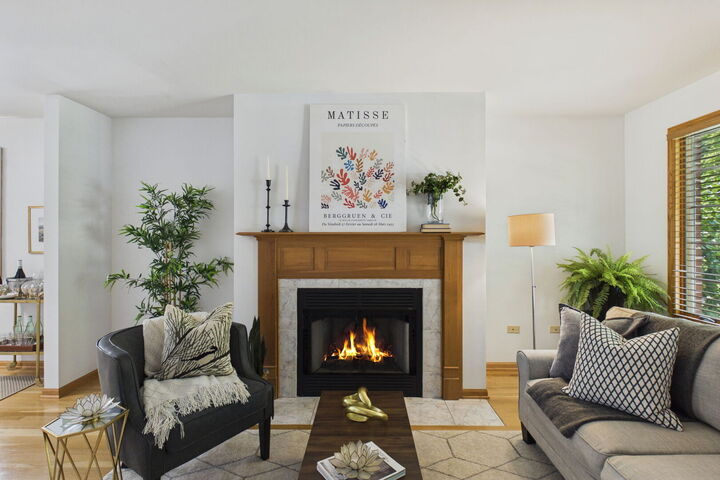 Property Photo:  31 N Madison Avenue  IL 60525 