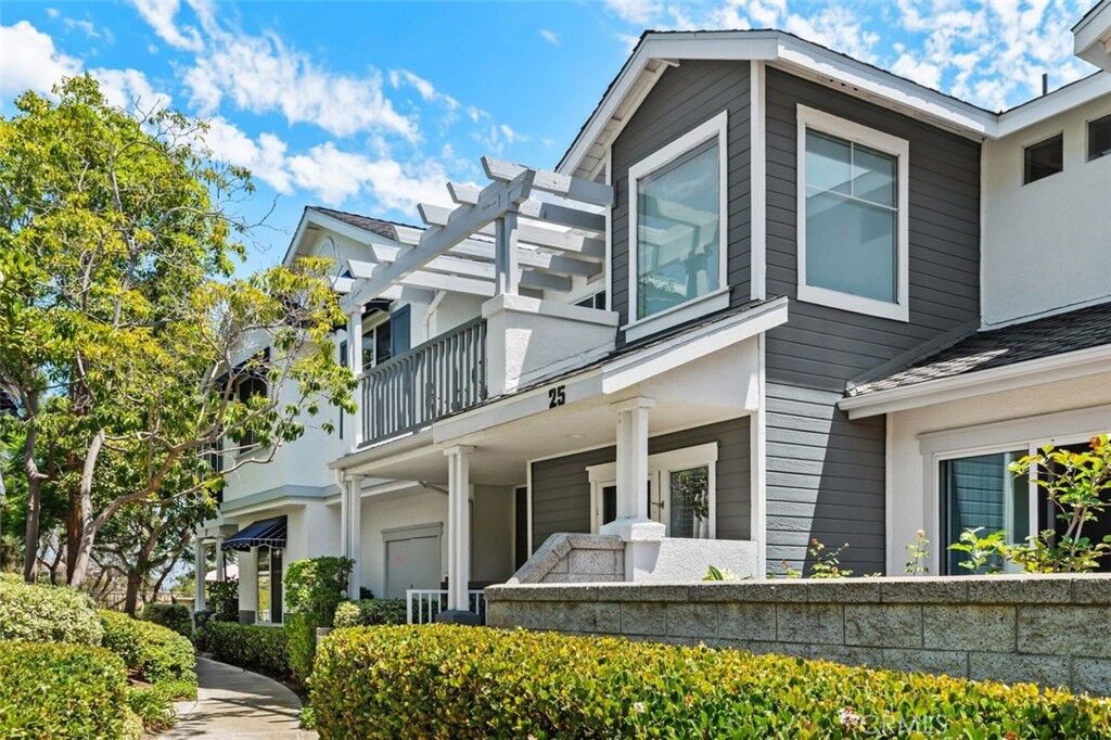 Property Photo:  25 Coronado Cay  CA 92656 