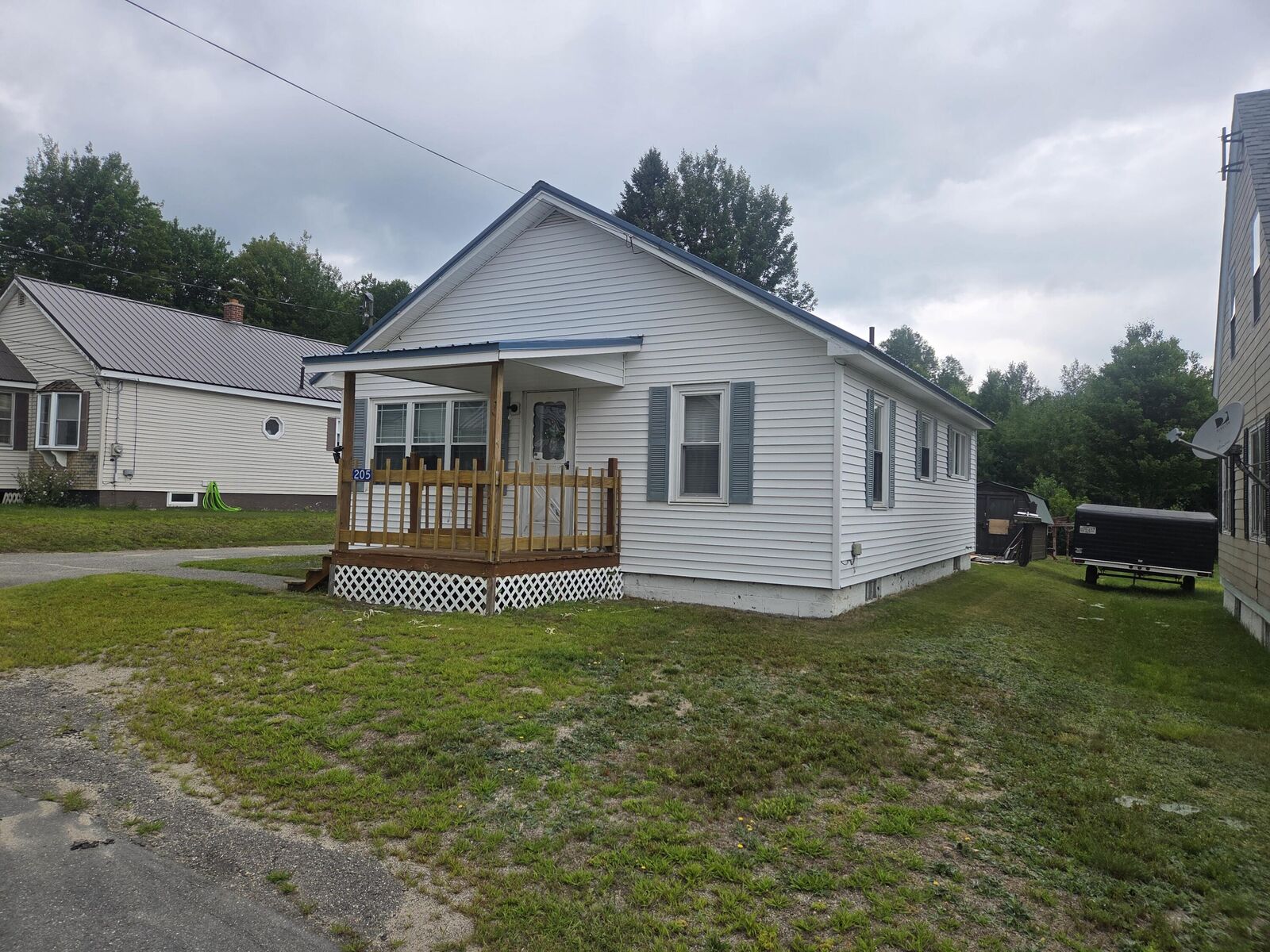 Property Photo: 205 Bowdoin Street ME 04462