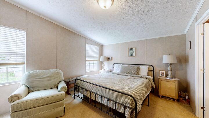 Property Photo:  133 Cleveland Rd  TN 37183 