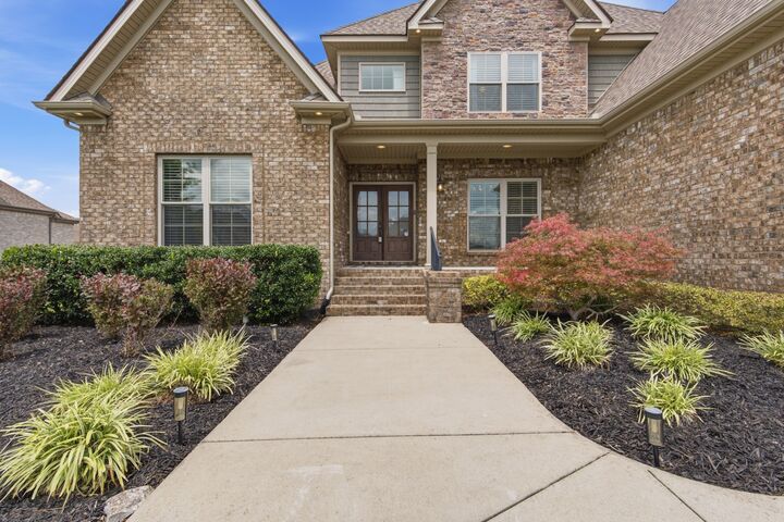 Property Photo:  190 Beverly Randolph Dr  TN 37129 