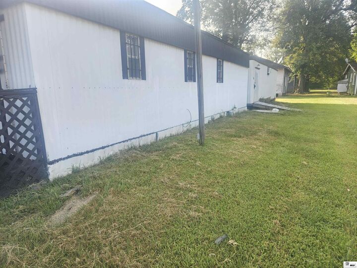 Property Photo: 216 Ouachita Avenue LA 71203