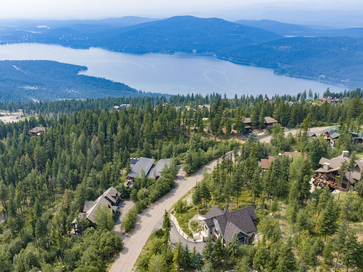 Property Photo:  182 Ridge Run Drive  MT 59937 