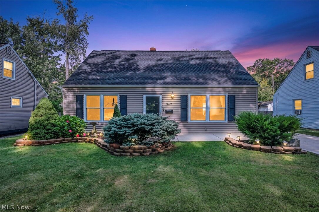 Property Photo:  342 Inwood Boulevard  OH 44012 