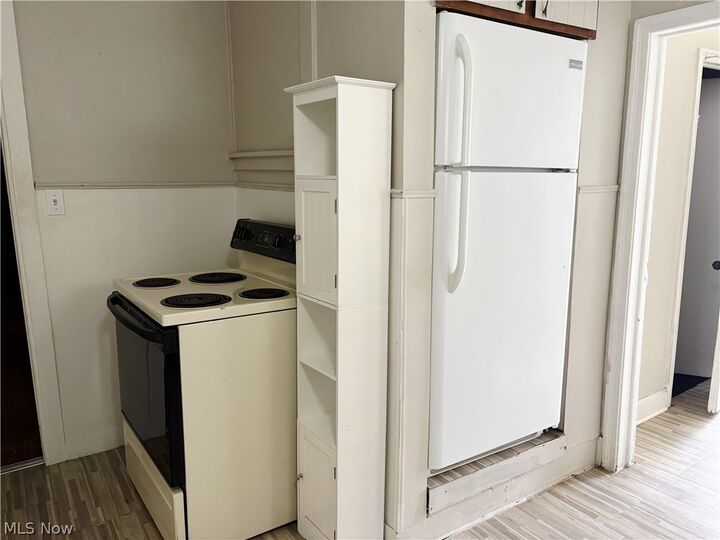 Property Photo:  89 Groveland Street  OH 44074 