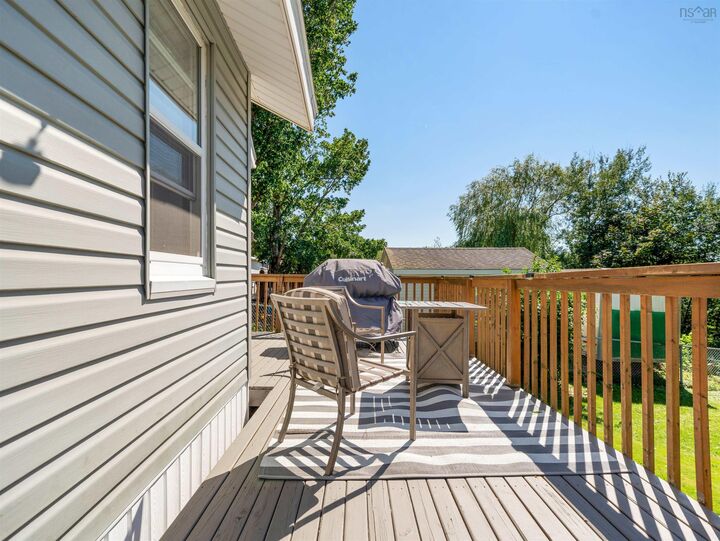 Property Photo: 21 6th Street NS B0K 1X0