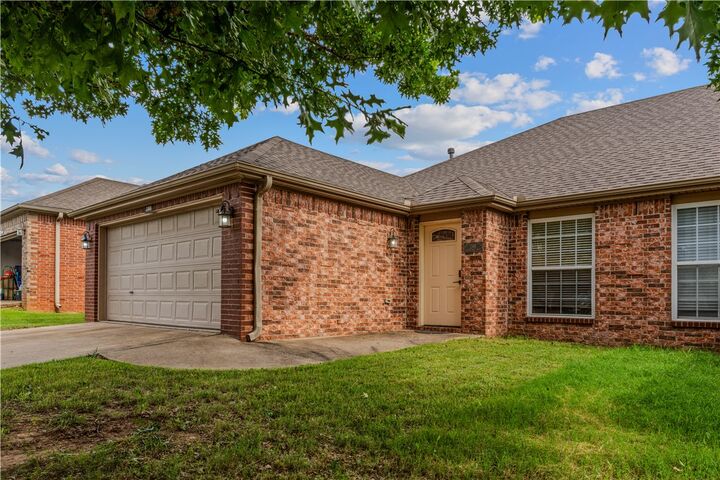 Property Photo: 288 Copper Oaks Drive AR 72719