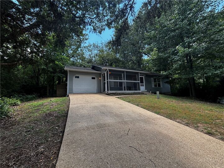 Property Photo:  118 Jay Lane  AR 72632 