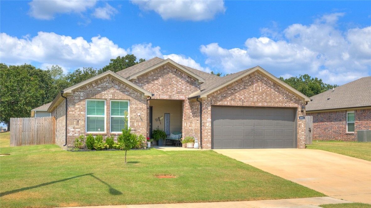 Property Photo: 801 Buffalo Avenue AR 72734