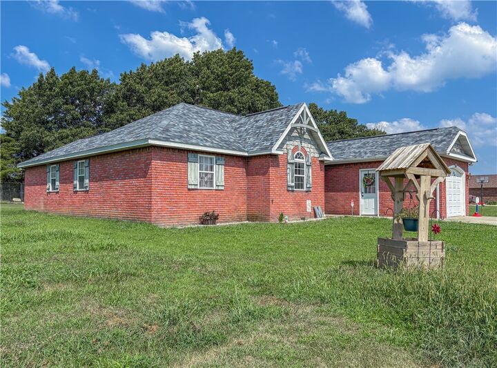 Property Photo:  1067 Mercedes Drive  AR 72601 