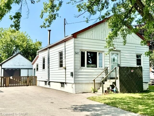 Photo de la propriété:  342 Barton Street  ON L8E 2K9 