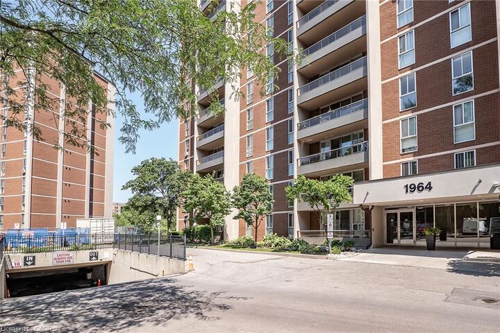 Property Photo:  1964 Main Street W 1009  ON L8S 1J5 