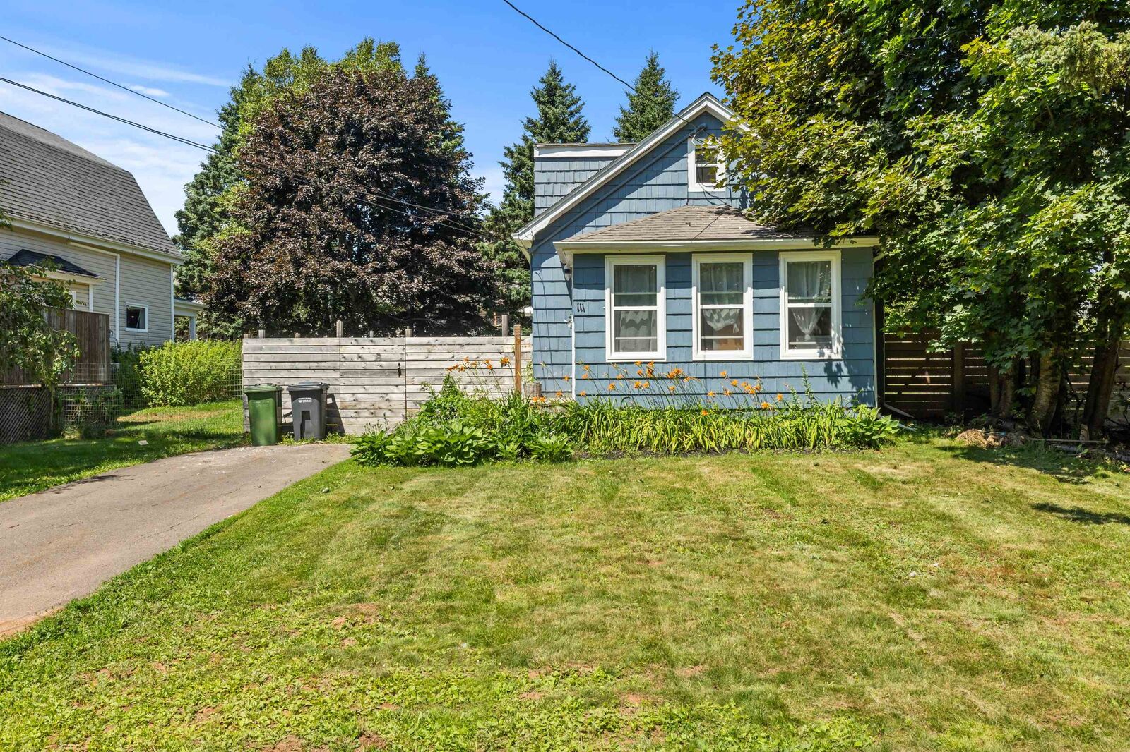 Property Photo:  111 Beach Grove  PE C1E 1J2 