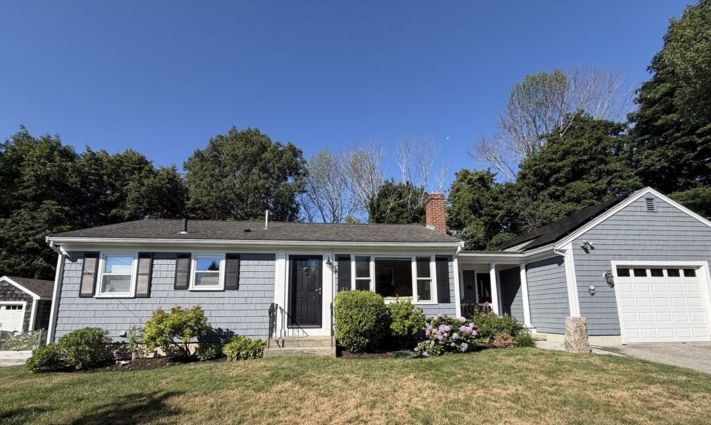 Property Photo: 29 Kane Dr MA 02066
