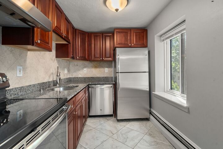 Property Photo:  133 Beaconsfield Rd 44  MA 02445 