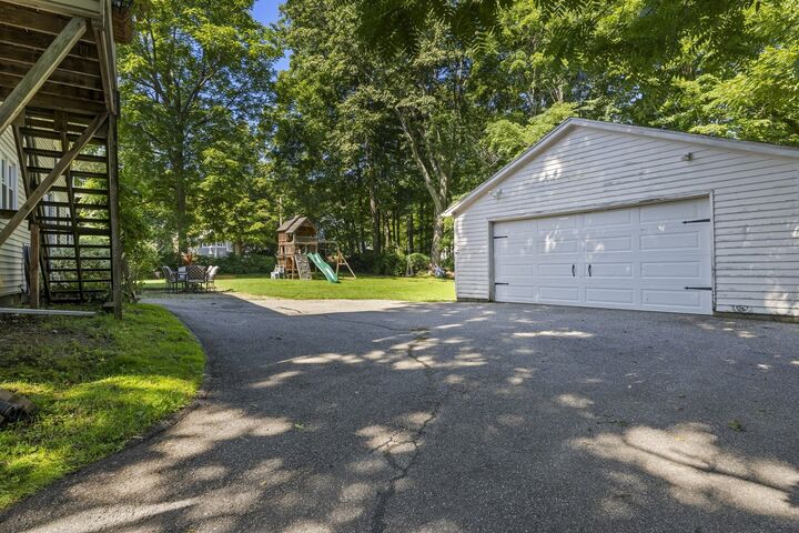 Property Photo: 291 N Main St MA 01535