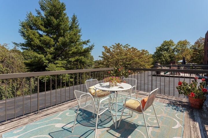 Property Photo:  666 Main Street 207  MA 01890 