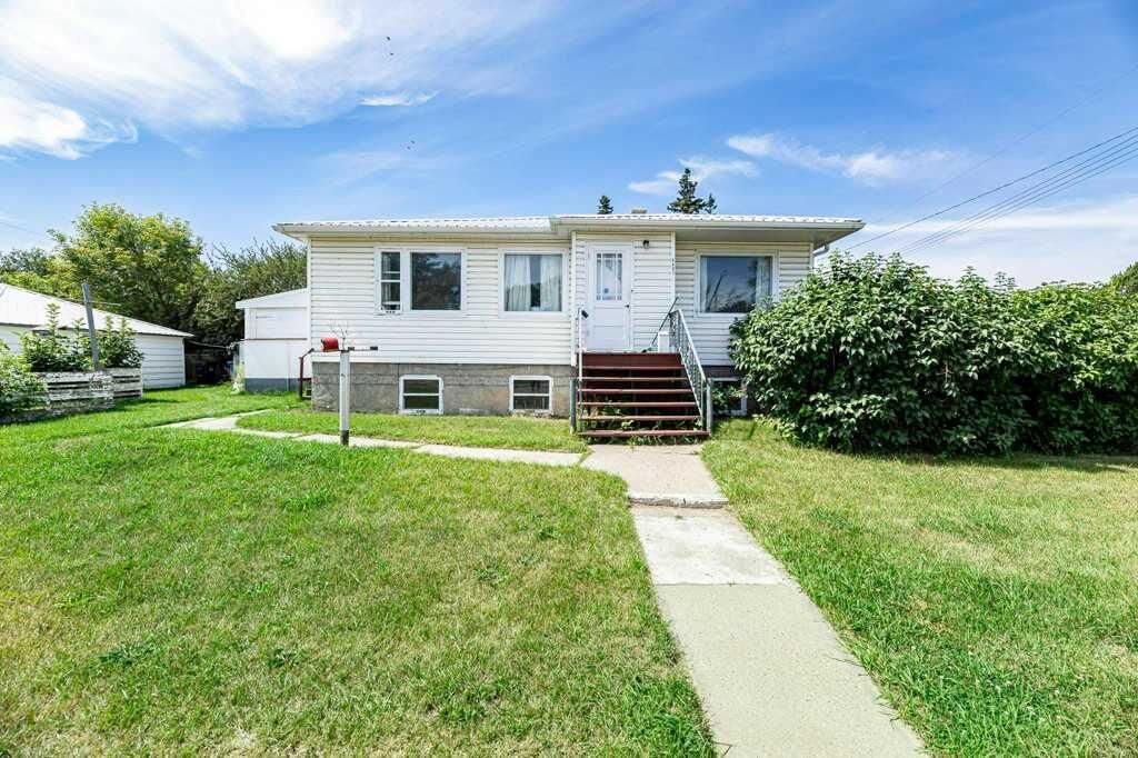 Property Photo: 5401- 38 Street AB T4N 0X5