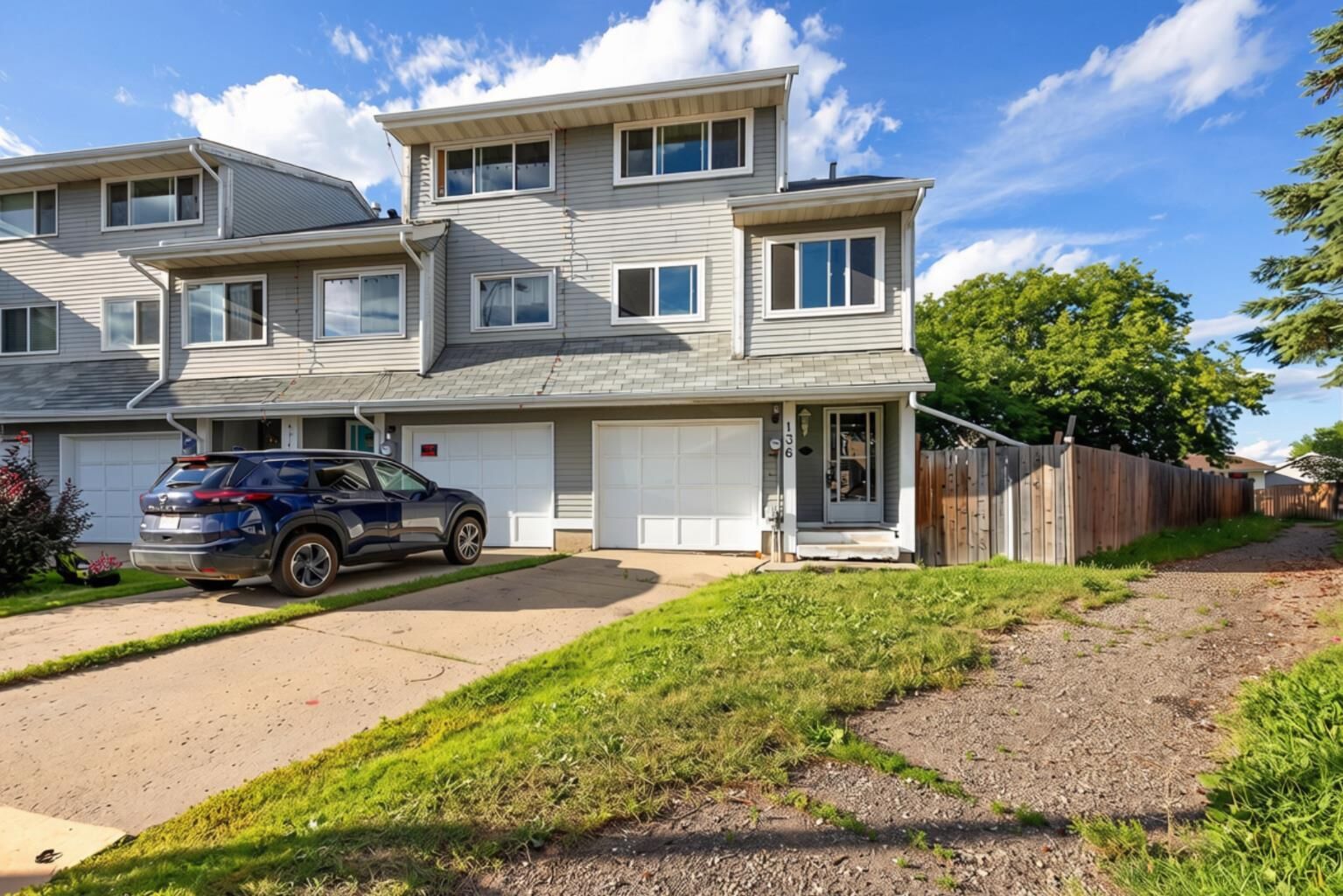 Property Photo:  136 Wallace Place  AB T9H 4P9 
