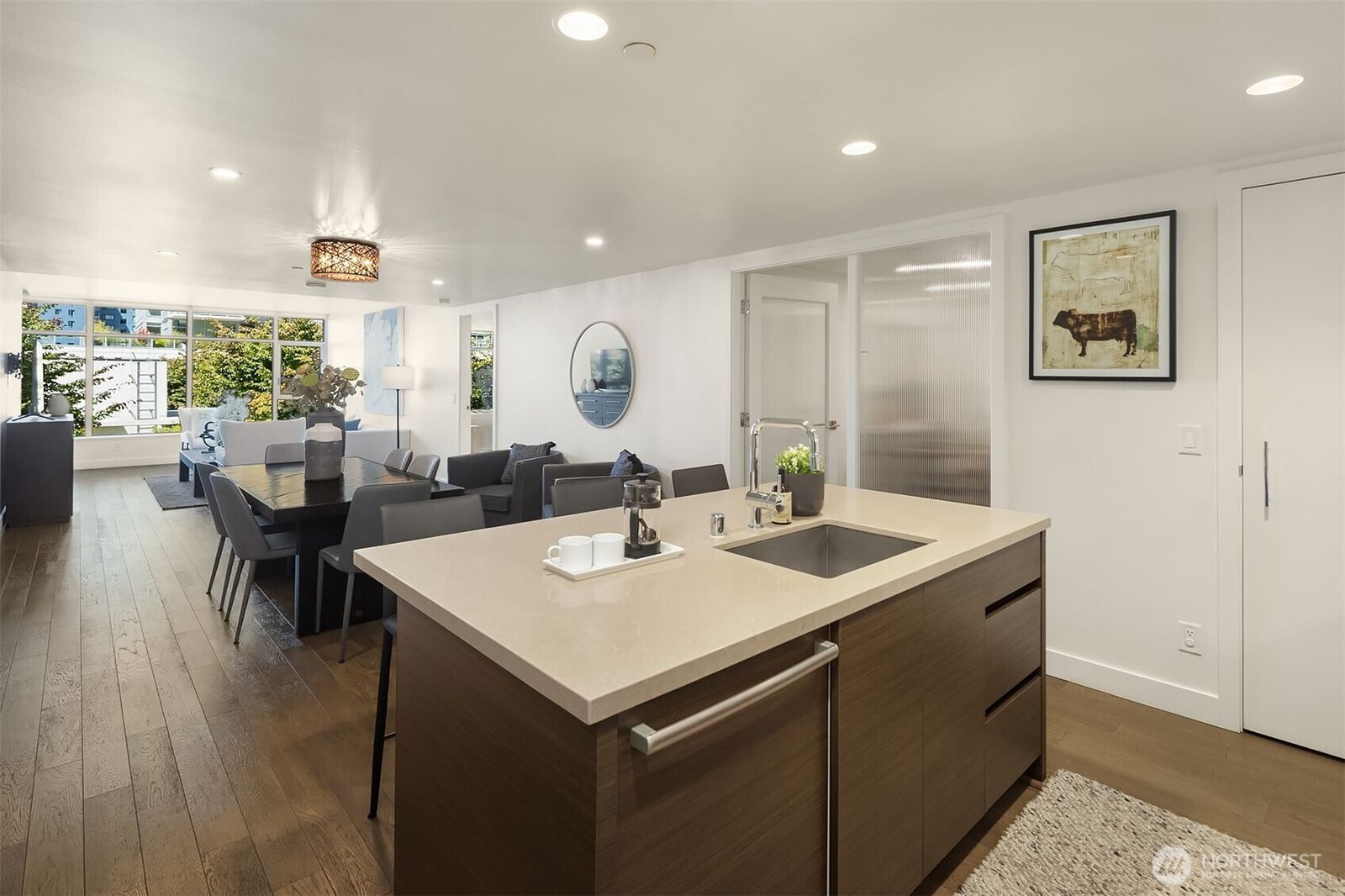 Property Photo: 588 Bell Street 813S WA 98121