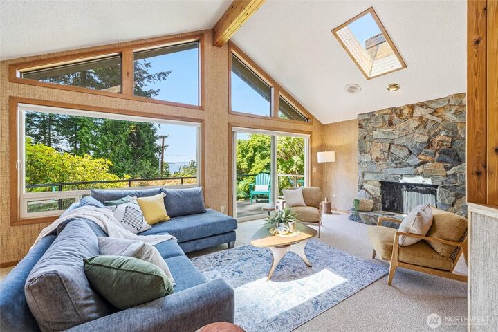 Property Photo:  601  Clark Road  WA 98225 