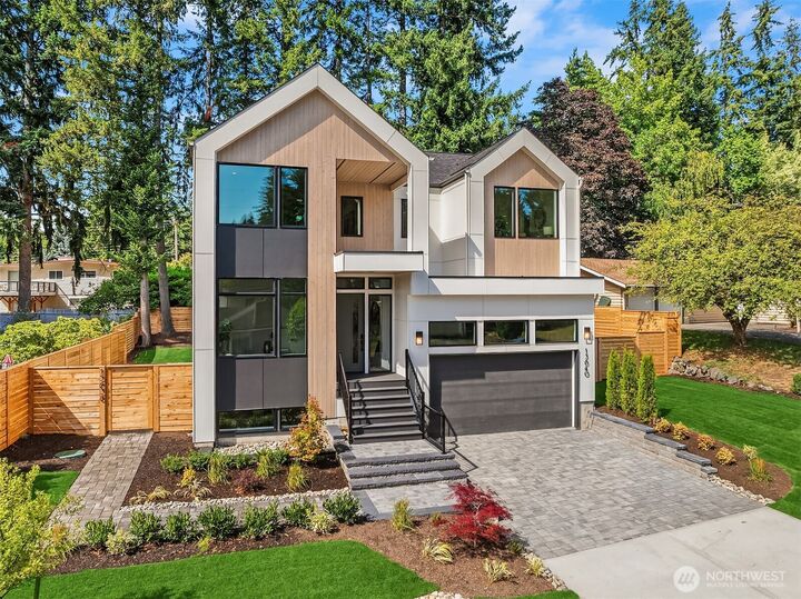 Property Photo: 15640 NE 1st Place WA 98008