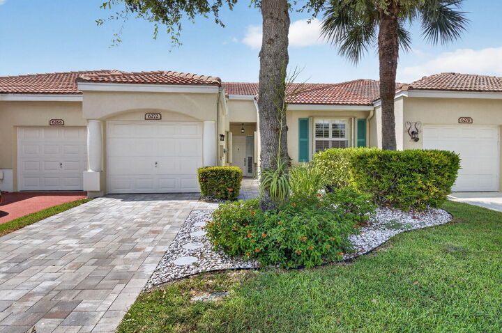 Property Photo: 6272 Petunia Road FL 33484