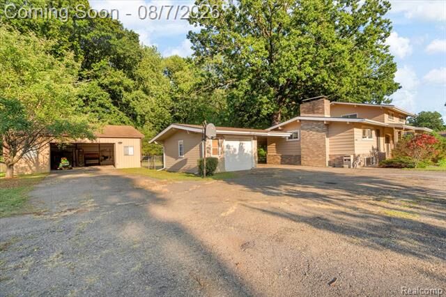 Property Photo:  28457 Relda Drive  MI 48183 