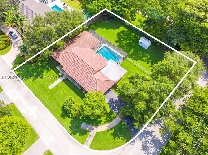 Property Photo: 14311 SW 74th Ct FL 33158