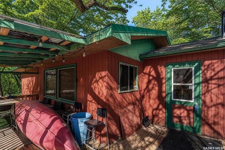 Property Photo:  35-37 Alice Crescent  SK S0H 4C0 