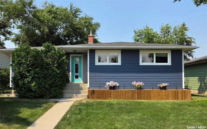 371 Allen Drive — photo 1