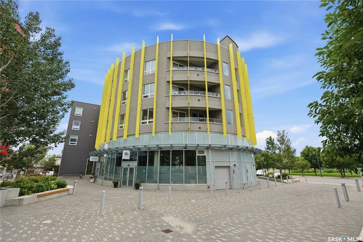 409 B Avenue S 211 — photo 1
