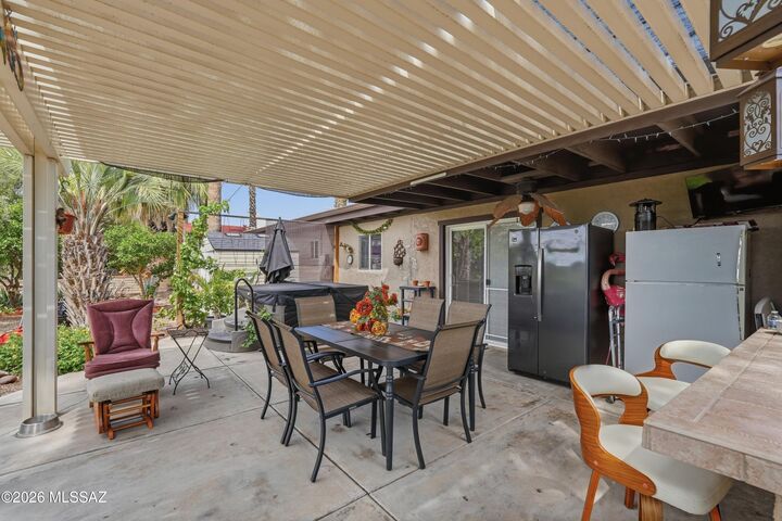 Property Photo: 132 E Santa Rebecca Drive AZ 85614
