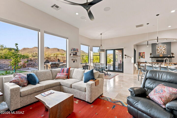 Property Photo:  6096 W Sonoran Links Lane  AZ 85658 