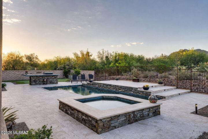 Property Photo:  6096 W Sonoran Links Lane  AZ 85658 