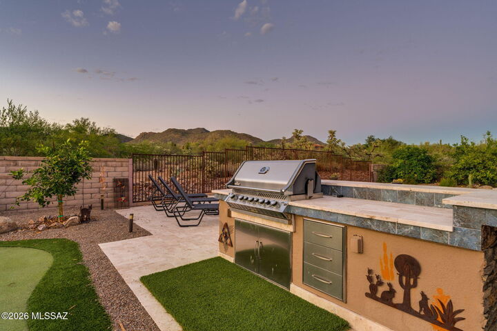 Property Photo: 6096 W Sonoran Links Lane AZ 85658