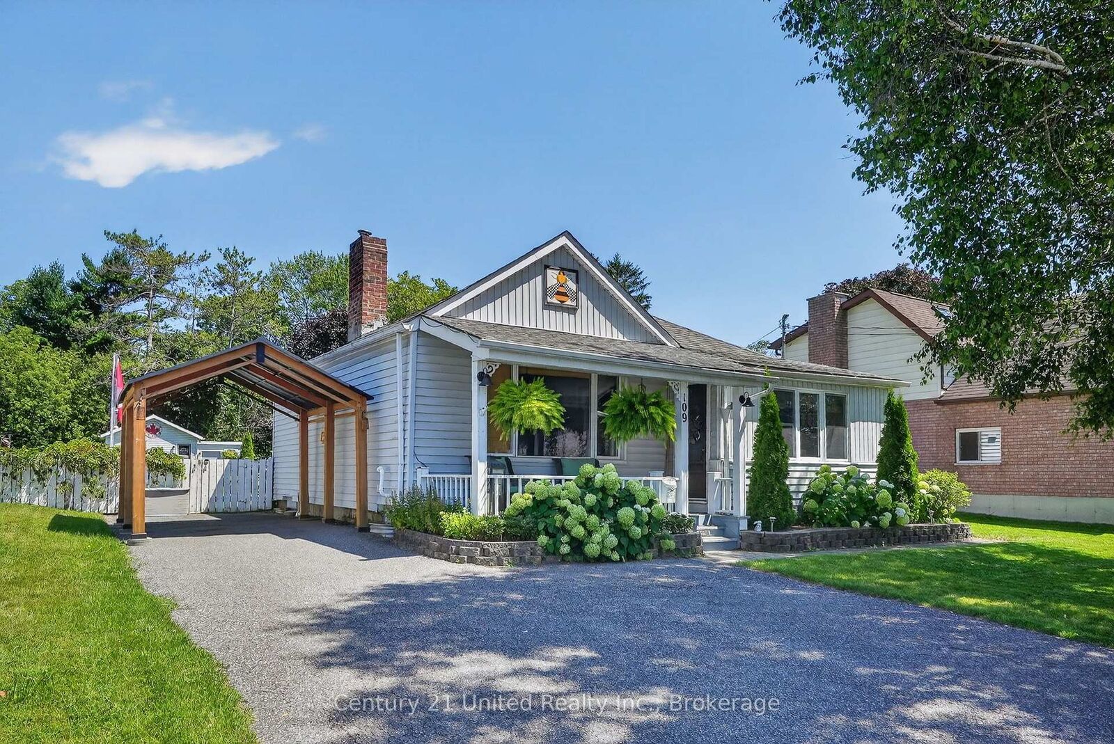 Property Photo: 109 Elgin Street N ON L1A 2L9