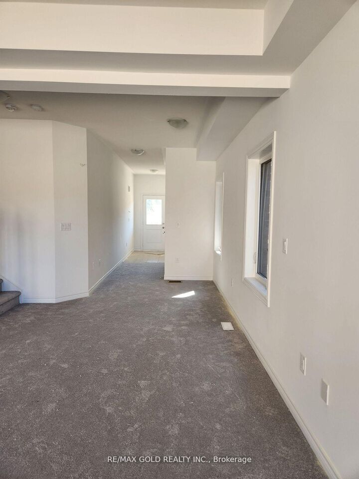 Property Photo: 338 Russell Street ON N0C 1B0