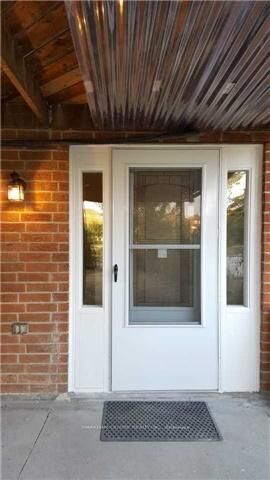Property Photo:  87 Andrea Lane Lower  ON L4L 1E6 